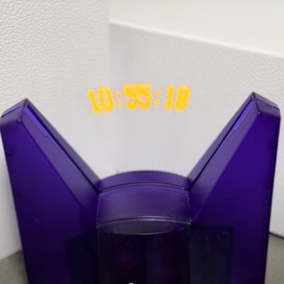 Floating Message Programmable Clock by Fantazein - EUC - Picture 12 of 13